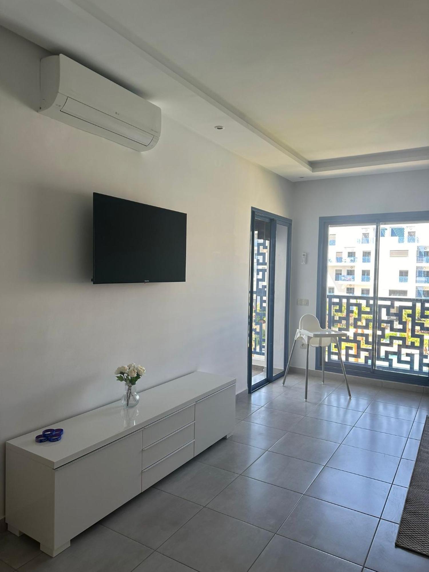 Costa Blanco Martil Apartment Bagian luar foto